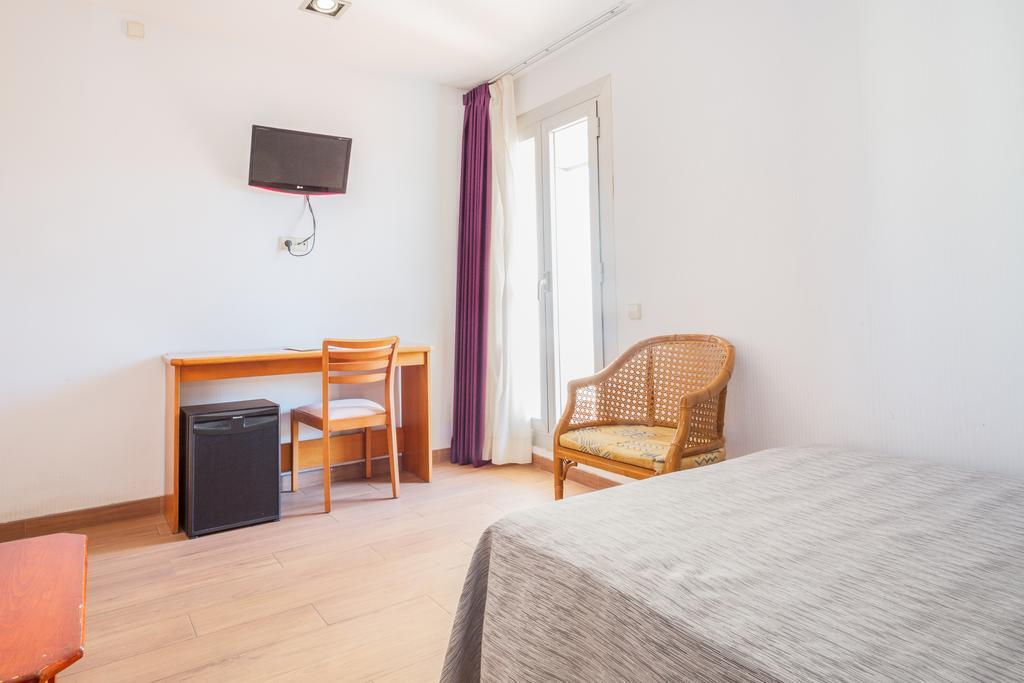 Hotel Cortes Rambla Βαρκελώνη Εξωτερικό φωτογραφία