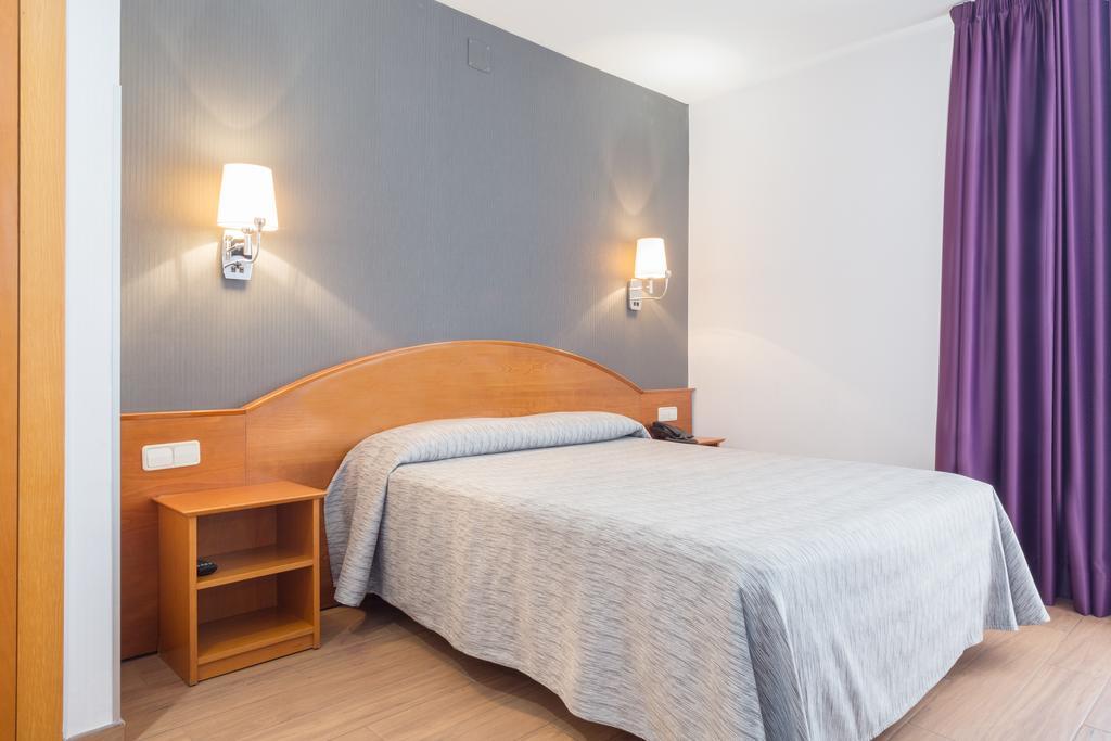 Hotel Cortes Rambla Βαρκελώνη Εξωτερικό φωτογραφία