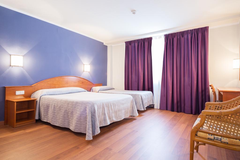 Hotel Cortes Rambla Βαρκελώνη Εξωτερικό φωτογραφία